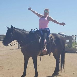 Meet your Posher, Kelli